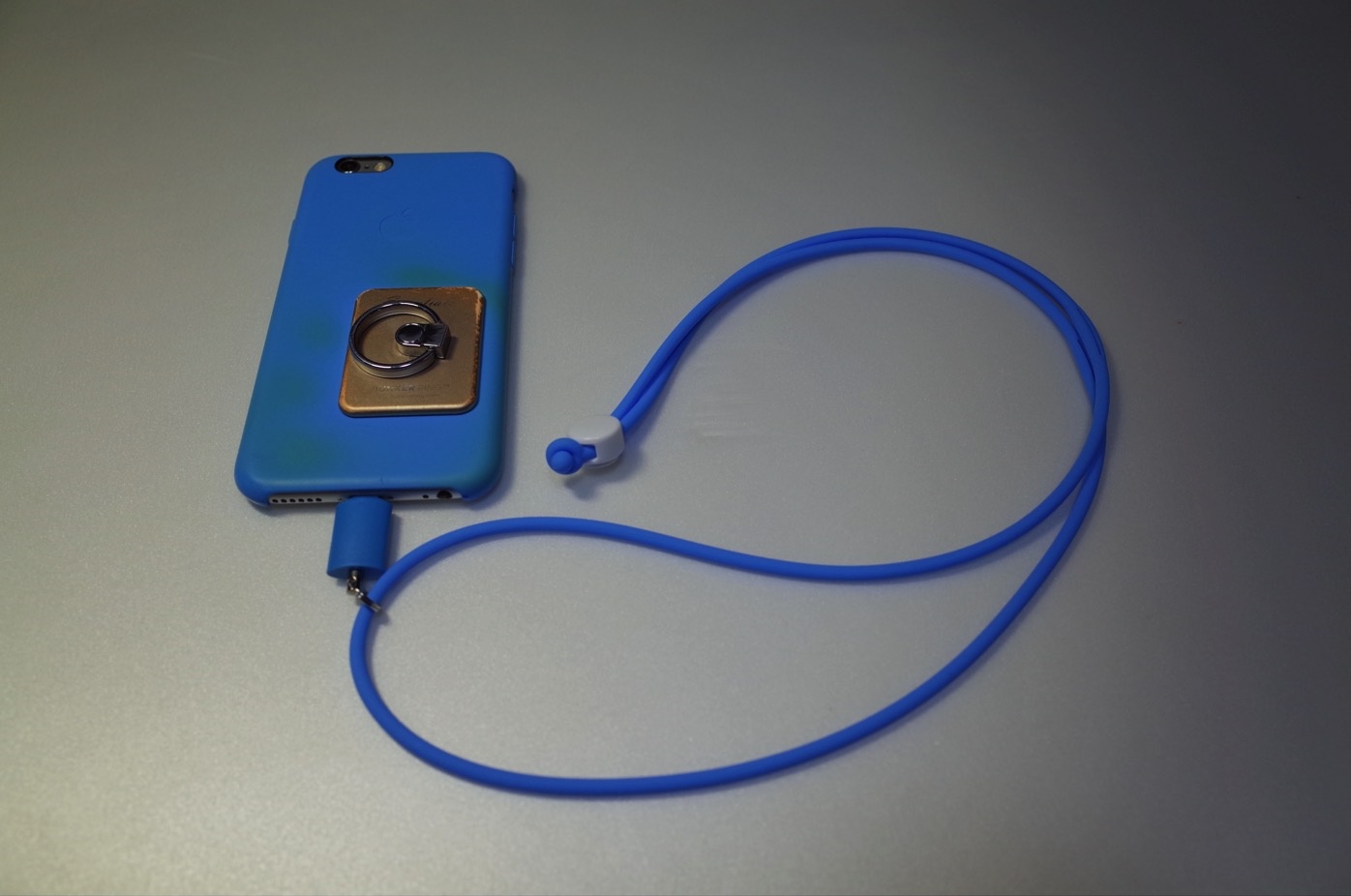 iPhone 6＋Lightningコネクター用のネックストラップ-1