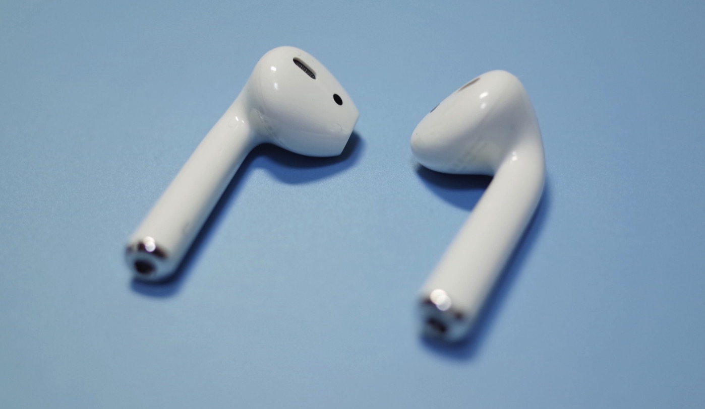 AirPods-14