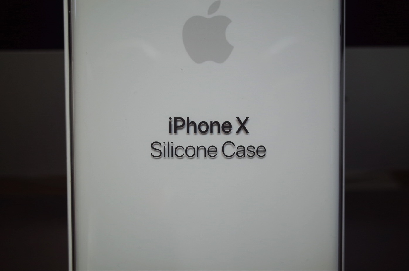 iPhone X シリコーンケース ホワイト-3
