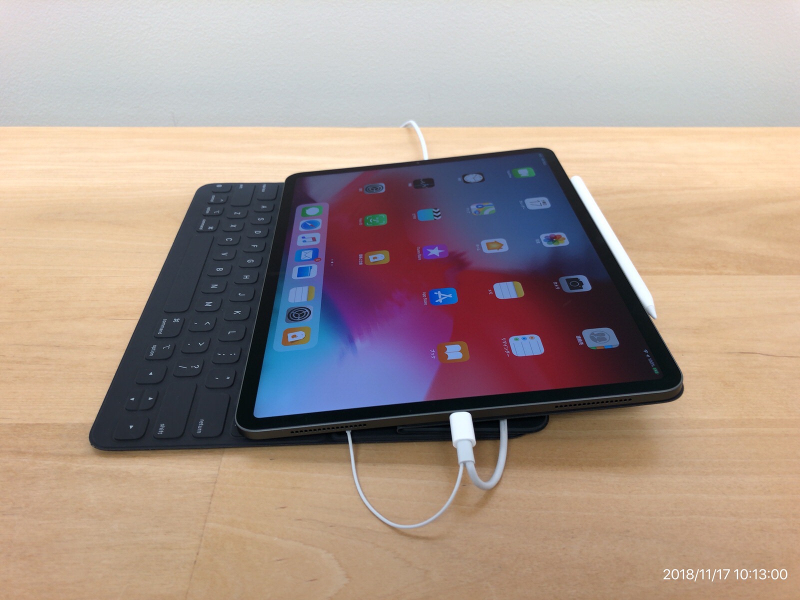 新型 iPad Pro 12.9インチ スペースグレイ 256GB セルラー版-21